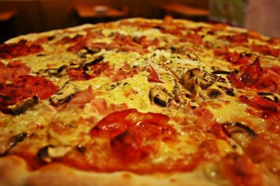 Mr Pizza Triana Los Remedios